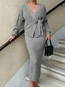 EURMUSE 女士针织套装（含开衫和连衣裙） - 淺灰色 - 查看 2