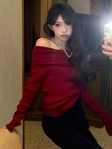 DAZY 柔软复古露肩设计修身毛衣，适合圣诞节和新年女士穿着 - 酒紅色 - 查看 4