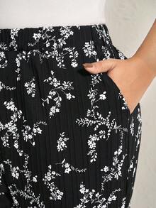 Comfylo Plus Ditsy Floral Slant Pocket Pants Fall Women Clothes Fall Clothes Plus Size Fall Outfits For Women  Fall Outfits Women