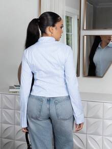 Melissa Matos Blusa elegante para la oficina de estilo francés, de corte slim, con rayas azules y blancas de manga larga para mujeres - Azul y blanco - Ver 3