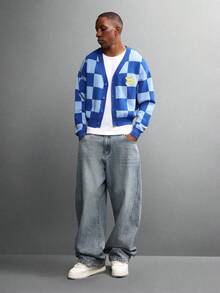 SUMWON Cardigan de Botões com Ajuste Crop em Estilo Xadrez Bicolor, Suéter de Tricô Estilo Universitário com Decote V Clássico, Camada Casual Leve de Malha para Outono e Inverno - Azul - Visão 7