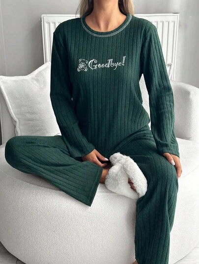 EURMUSE Dames ribgebreide zachte geborstelde comfortabele stof met 3D-print, slaapshirt met lange mouwen en effen pyjamabroek