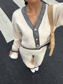 Muchica 2 件女式条纹 V 领落肩长袖纽扣开衫和针织裤套装，秋冬 - 杏色 - 查看 6