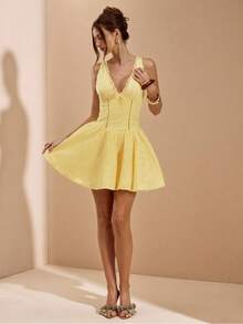 SHEIN BAE Vestido dulce de verano con cuello en V, manga de encaje floral, unicolor, plisado en el pecho y ribete de encaje en color amarillo crema, de las Hermanas Garcia