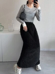 FRIFUL Women's Black Solid Color Fuzzy Textured Elastic Waist Loose Casual Versatile Straight Long Skirt, Autumn/Winter - Black - View 2