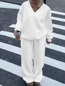 SHEIN EZwear 2 pezzi Set di felpa oversize con scollo a V e pantaloni in pile morbido, elasticizzato e ampio, casual per autunno/inverno - Bianco - Visualizzare 3
