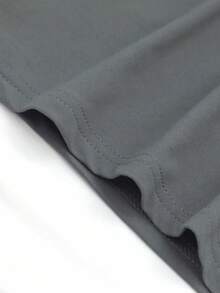 EMERY ROSE 女式圆领短袖T恤，带有鬼屋和蝙蝠印花，万圣节T恤，适合春夏季