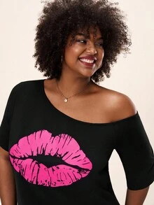 Comfylo Plus Lip Print Asymmetrical Neck Tee Business Casual Fall Clothes Plus Size - Black - View 5