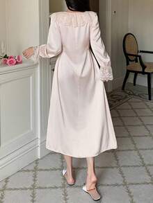 DAZY 迷人缎面蕾丝边收腰长款女士睡裙，秋季睡衣，冬季