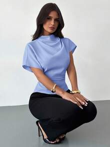 Firerie 褶皱领、不对称袖、侧褶腰部修身、杏色竹亚麻面料、女士衬衫，四季皆宜 - 藍色 - 查看 2