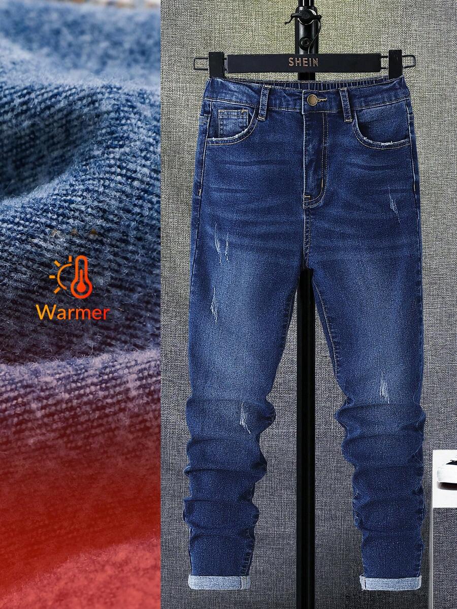 SHEIN Tween-Jungen Modische Lässig Y2K Vintage Streetstyle Jeans für Teens, Schulanfang, College, einfach, basic und bequem, mit blauer hochgekrempelter Gestaltung und warmem Fleece-Futter, Stretch-Denim für Kinder- und Teenagerkleidung, weiche Alltagskleidung für Kinder im Winter und Herbst, Outfits für Festivals und Zuhause, Streetwear Schulkleidung, Kinder Blaue Jeans mit Umschlag