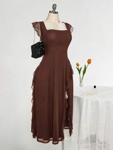 SHEIN ICON Plus Size Square Neck Ruffle Trim Fitted Dress, Suitable For Wedding, Party, Wedding Guest, Romantic Spring Outfit