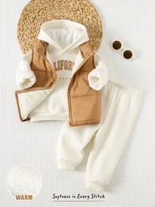 Cozy Pixies 3 件套男婴简约字母印花柔软针织连帽运动衫、松紧腰裤和无袖棉背心套装