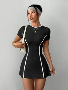 Easithlete Váy thể thao nữ tay ngắn màu trắng ôm vừa vặn tập luyện tennis ngoài trời kèm quần short và túi đựng điện thoại - màu đen - Xem 4