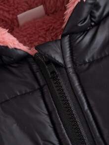 SHEIN 1pc Infant/Toddler Unisex Black Hooded Long Sleeve Padded Coat With Pink Plush Lining, Winter Fashion Simple Design Suitable For Daily School Wear Fall - Black - View 4