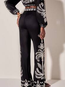 CAJUNI 女士高腰喇叭裤，椰子树印花，适合度假穿着 - 黑色 - 查看 2