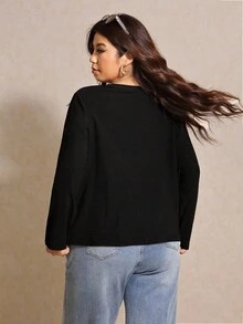 Elaquor Plus Size Casual Butterfly Decor Long Sleeve T-Shirt Spring