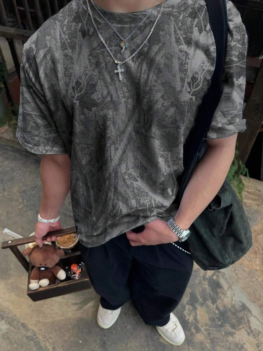 Manfinity Dauomo Men's Casual Round Neck Short Sleeve Tree Branch Print T-Shirt - Black - View 1