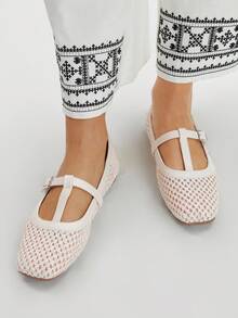Styleloop Giày đế bệt Mary Jane dệt họa tiết mơ thoải mái thoáng khí thời trang đa năng cho kỳ nghỉ ngoài trời dành cho nữ, thích hợp cho Halloween, Giáng sinh, mùa thu - Màu be - Xem 2