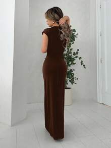 Jemour 节日情人节新款女式优雅性感百搭修身黑色长裙，深 V 领，披肩袖，腰带设计 - 咖啡 - 查看 2