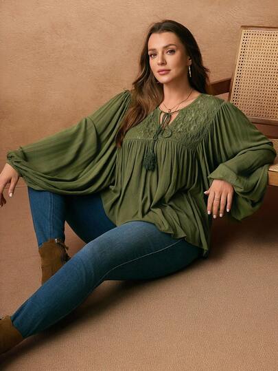 Rosumi 加大码优雅纯色蕾丝拼布系带 V 领衬衫，女士冬装，圣诞节，加大码冬装优雅休闲