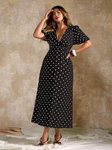 Roveilla Plus Size Elegant Minimalist Polka Dot V-Neck Short Sleeve Dress Polka Dot Dress Women Plus Size Dress Black And White Polka Dot Dress Plus Size Polka Dot Dress V Neck Polka Dot Dress - Black - View 4