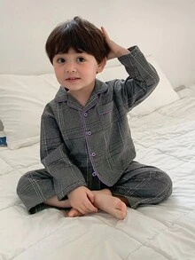 Bộ đồ ngủ 2 món họa tiết kẻ caro phong cách Hàn Quốc cho bé trai mùa thu đông - Xám - Xem 5