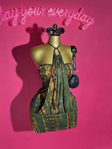 Slaydiva Women's Dark Green Summer Tie-Dye Gradient Halter Bodycon Mini Dress,Night Club Outfits,Vintage Wild Street Boho Clothes For Vacation & Party - Green - View 4