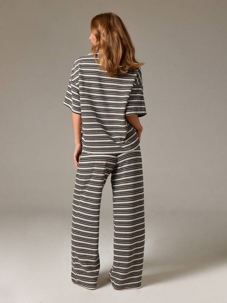Striped Wide Leg Co-Ord With V-Neck Top