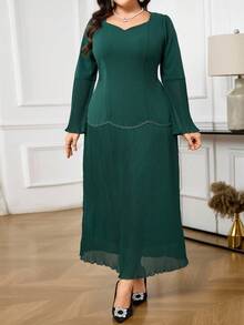 Modelyn Plus Size Women Solid Color Sweetheart Neck Long Sleeve Pleated Hem Elegant Dress - Green - View 4