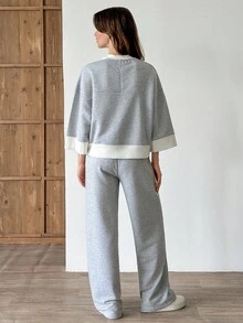 SHEIN Cottnline 2 Pcs, Blok Color, Oversize T-Shirt & Wide Leg Sweatpatns - Grey - View 2