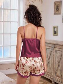 SHEIN Solid Color Camisole & Floral Print Shorts Pajama Set - Multicolor - View 3