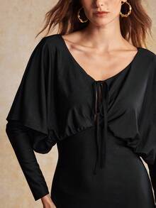 House of One Vestido largo de satén negro sólido con mangas de murciélago, corte frontal y lazo para mujer, elegante para fiestas en otoño