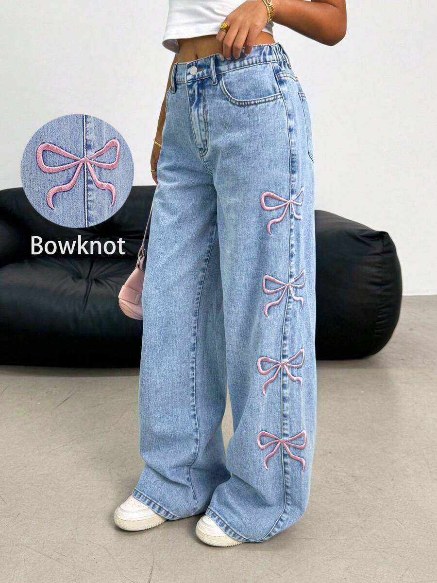 Tween Girls Fall Y2K Light Stonewashed High Waist Baggy Straight Leg Jeans With Butterfly Cute Bowknot Embroidered,Suitable For Daily Travel, Outdoor, Home, Brunch, Tea Party, Commute, Airport Wear,Girls Autumn Fall Clothes Outfits,Tween Girl Back To School Homecoming Kawaii Clothes, Bow Jeans, Jeans With Bows, Bowknot Jeans, Pink Bow Jeans Baggy Jeans For Girls,Baggy Jeans With Bows, Bow Embroidered Jeans Winter