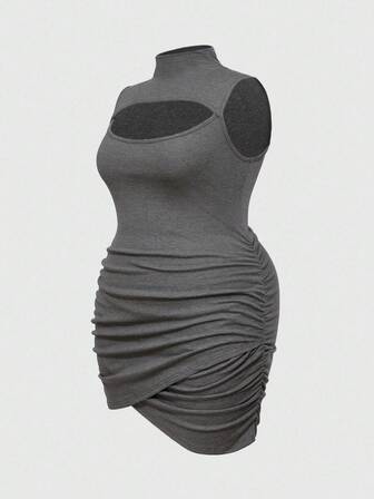 Vestido mini de cuello alto, ajustado y versátil con diseño hueco para tallas grandes
