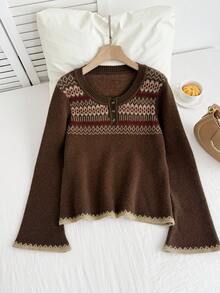 SHEIN EZwear Vintage Pattern Plus Size U-Neck Button Flare Sleeve Sweater, Suitable For Autumn/Winter