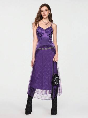 EDITION Damen Mysteriöser Dunkel-Nacht Hexen-Stil Vintage Satin Kontrast Spitze Perlen bestickte Blumen Saum Bodycon Meerjungfrau Kleid