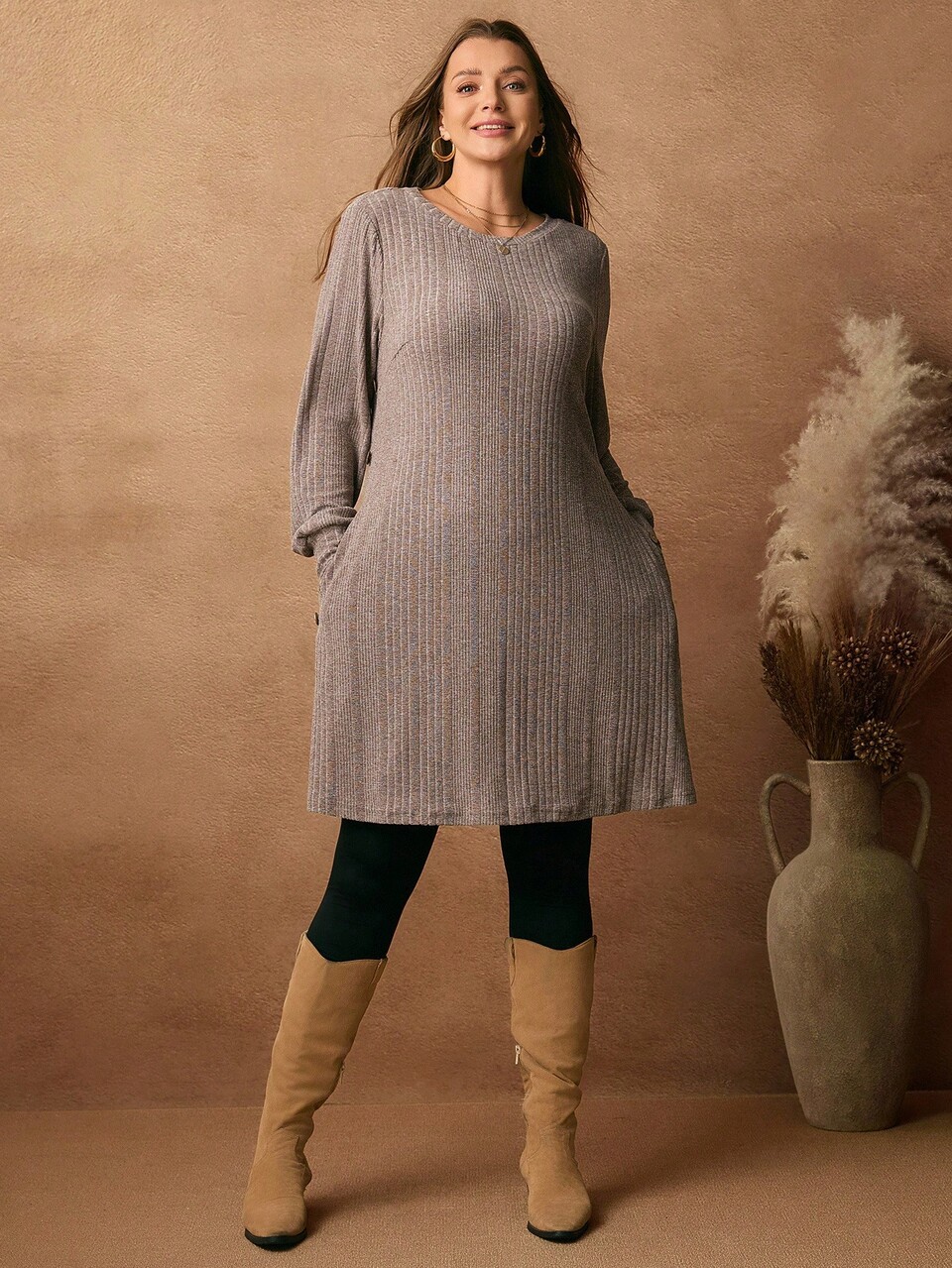 Plus Size Women's Solid Color Round Neck Regular Shoulder Long Sleeve Casual Ribbed Knit Dress Knitted Dress For Women, Autumn/Winter,2025 New