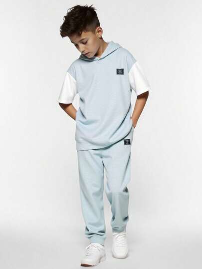 2 件套青少年男童休闲二合一连帽灰色短袖 T 恤和短裤套装，街头朋克摇滚学院风，适合日常穿着、派对、音乐节、春夏男童休闲套装，男童平纹针织衬衫和裤子，男童休闲套装