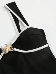 Bonvoyette 2 件套女士纯色撞色镂空连体泳衣 + 沙滩罩裙，时尚度假风格 - 黑與白 - 查看 3