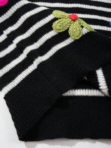 ROMWE MEN Men's Fashion Casual Multi-Color Floral Pattern Knitted Striped Button SweaterVest, Fall Winter - Black - View 5