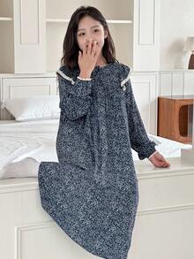 Dazy Kids Robe à manches longues col rond à volants avec imprimé floral, doux et confortable pour les jeunes filles. Vêtement de détente casual - Bleu marine - Voir 1