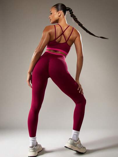 MISSGUIDED مجموعة تدريب من قطعتين ذات تأثير عالي بدون غرز، صدرية رياضية ذات ظهر متقاطع وسراويل ضاغطة من قماش مضلع فائق اللين للتدريب والأداء الرياضي والتمارين اليوغا والركض واللياقة البدنية