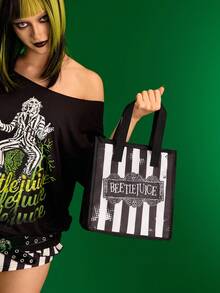 Beetlejuice X SHEIN 1 件条纹和字母图案隔热午餐袋，可保持食物温暖或冷藏，大容量野餐袋可容纳午餐盒和饮料，适合野餐、露营、旅行、家用、家庭、学生、设计 - 黑與白 - 查看 3