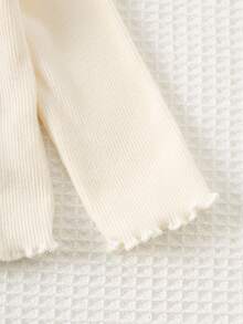 Cozy Pixies 2 件套女婴纯色针织柔软圆领荷叶边长袖上衣和松紧腰喇叭裤套装