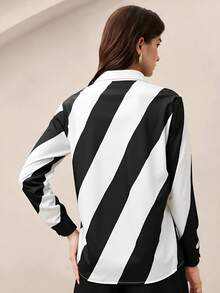 BizChic Camisa de mujer a rayas negras y blancas con botones delanteros, elegante, romántica y versátil, adecuada para invitados de boda, fiestas, conciertos, brunch, aeropuerto y moda diaria, también apta para Halloween y Navidad