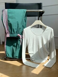 Muchica 女士纯色圆领长袖褶皱 T 恤和侧条纹抽绳腰阔腿裤休闲两件套 - 彩色 - 查看 8