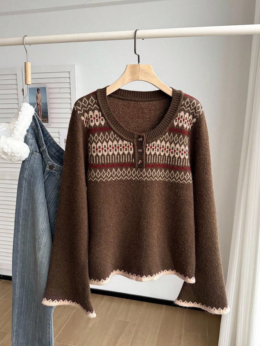 SHEIN EZwear Vintage Pattern Plus Size U-Neck Button Flare Sleeve Sweater, Suitable For Autumn/Winter