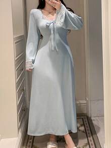 DAZY 女士浪漫腰部收紧蕾丝拼布拉绒长睡袍，秋冬，秋季睡衣 - 藍色 - 查看 1