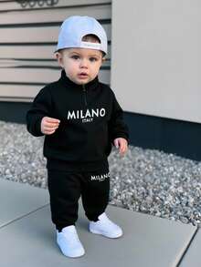 Bubblio Bộ 2 món/Bộ đồ liền thân giữ nhiệt cho bé trai, quần jogger và áo nỉ lót lông, bộ đồ thể thao thoải mái, dễ phối đồ cho mùa thu/đông, thích hợp mặc trong nhà, ngoài trời, mặc hàng ngày, thể thao, vui chơi, tiệc tùng, ngày lễ, bộ đồ thể thao 2 món cho bé mới biết đi, bộ đồ thường ngày cho bé, bộ đồ cho bé mùa thu đông, mặc dạo phố cho trẻ sơ sinh - màu đen - Xem 3